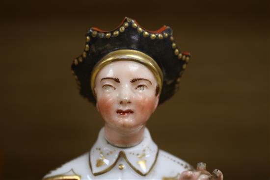 A pair of Paris area figures of a Chinaman and Chinawoman, with detachable heads